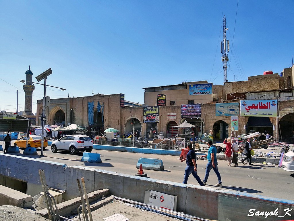 701 Baghdad Mutanabbi Street Souk Al Saray market Багдад Улица Мутанабби Рынок Сук ас Cарай