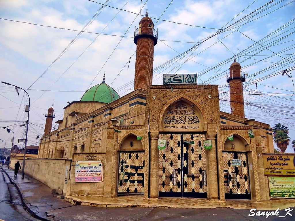 201 Mosul Al Nuri mosque and Al Hadba minaret Мосул Мечеть ан Нури и Горбатый минарет 2012