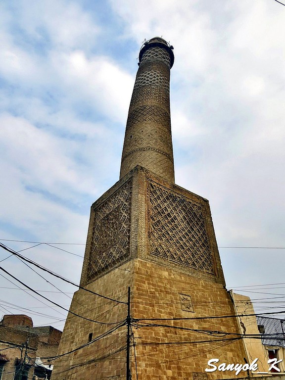 209 Mosul Al Nuri mosque and Al Hadba minaret Мосул Мечеть ан Нури и Горбатый минарет 2012