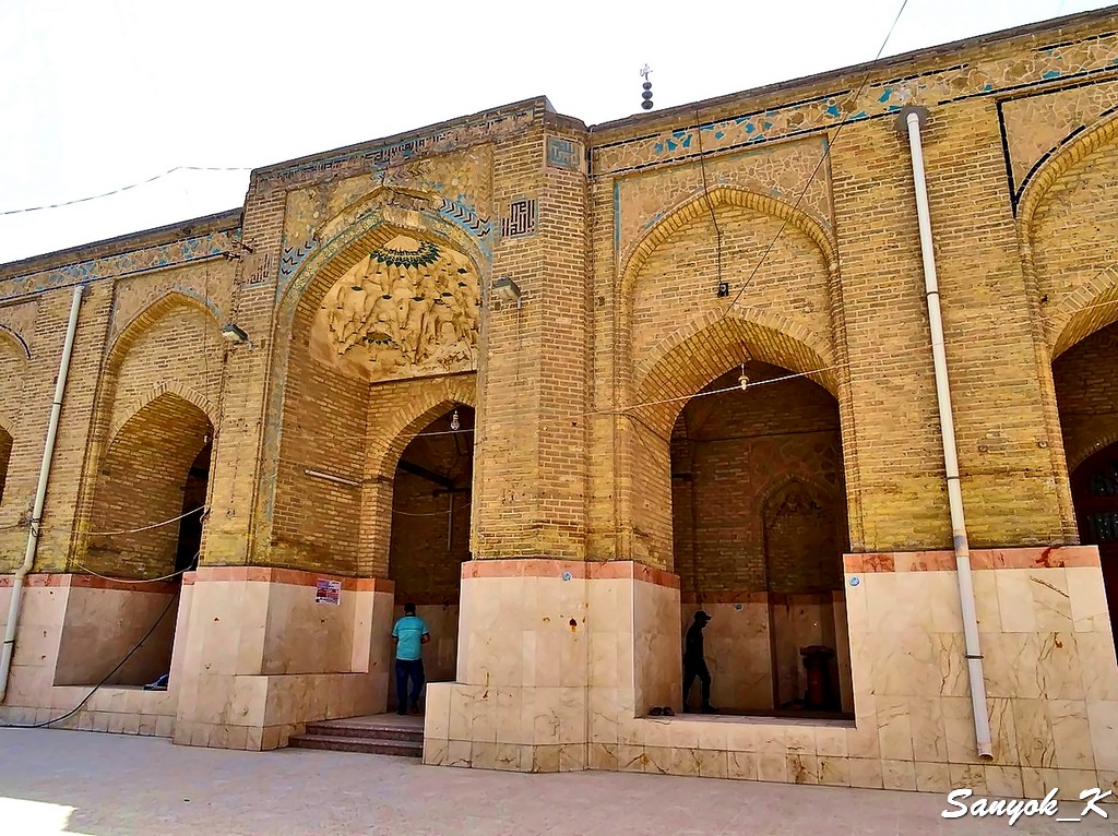 106 Basra Al Maqam Mosque Басра Мечеть Аль Макам