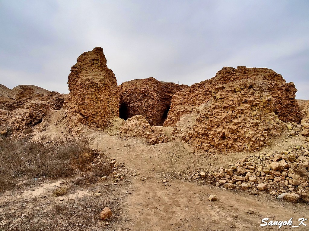 904 Hillah Babylon Ruins of Palace near Lion Хилла Вавилон Руины дворца рядом со львом