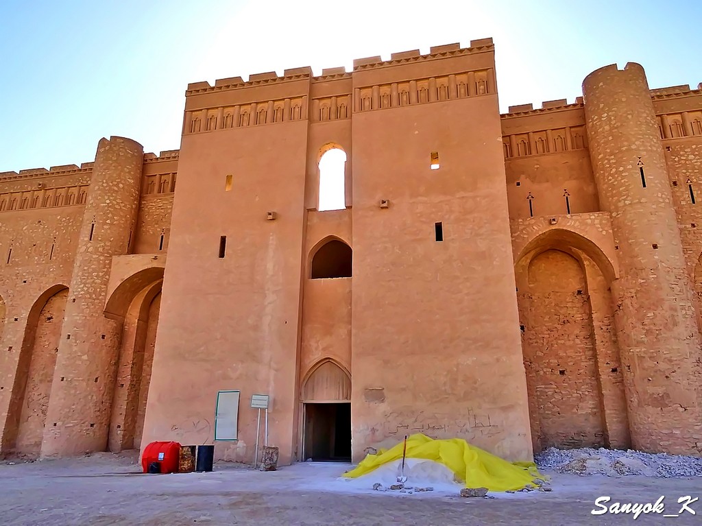 606 Karbala Al Ukhaidir Fortress Кербела Дворец аббасидов в Ухайдире