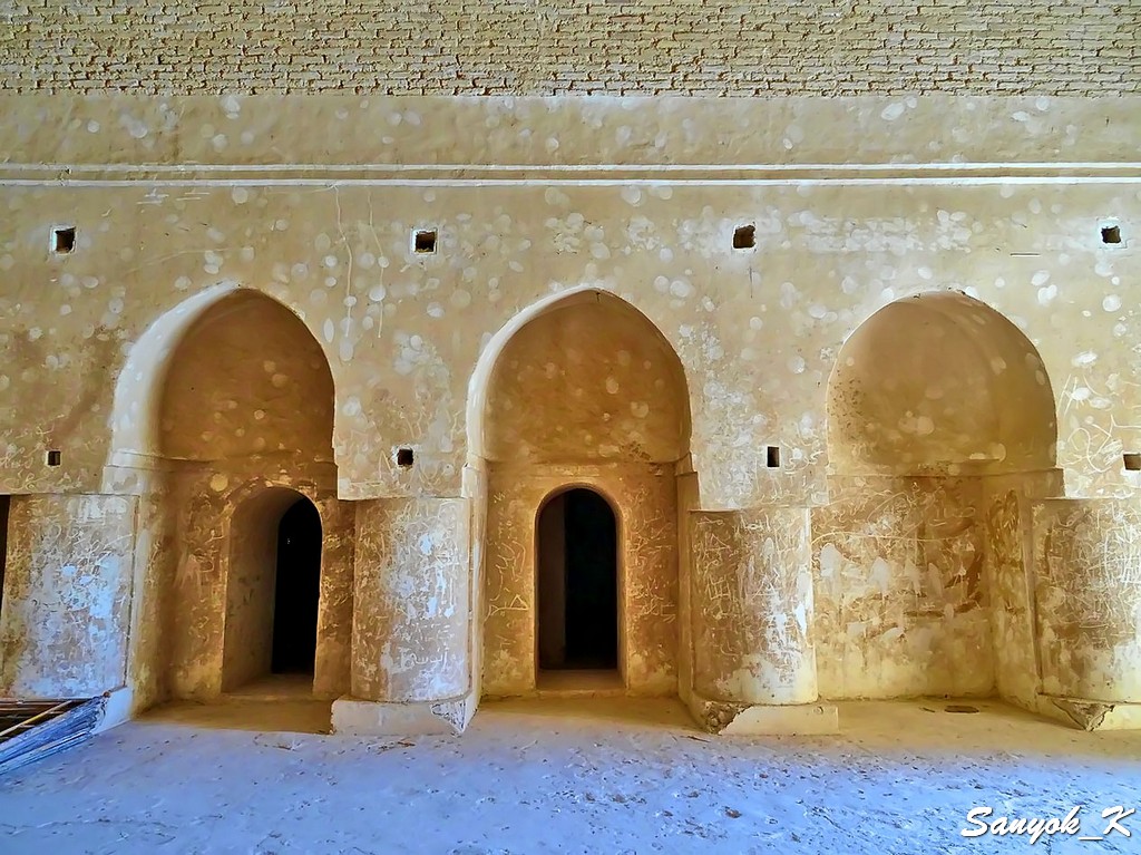 615 Karbala Al Ukhaidir Fortress Кербела Дворец аббасидов в Ухайдире