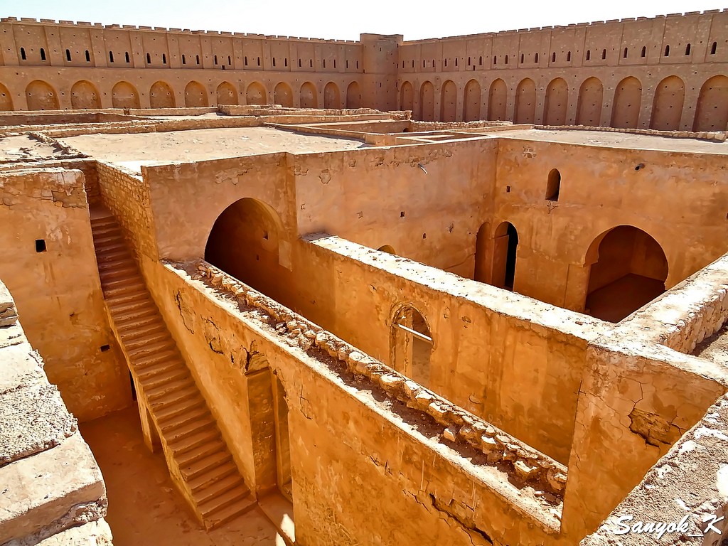 624 Karbala Al Ukhaidir Fortress Кербела Дворец аббасидов в Ухайдире