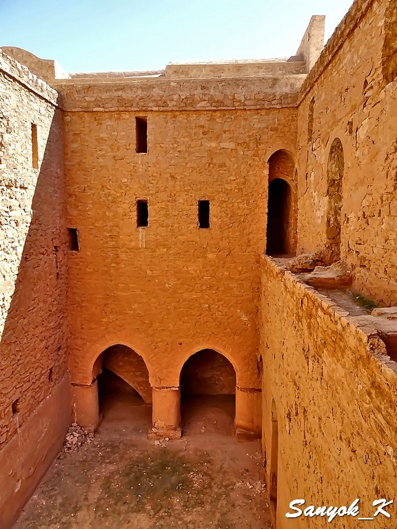 628 Karbala Al Ukhaidir Fortress Кербела Дворец аббасидов в Ухайдире